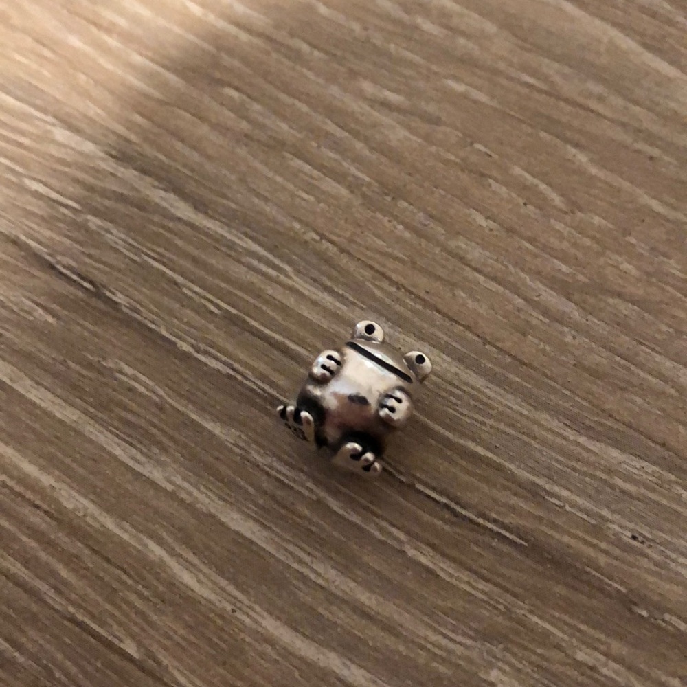 Pandora Frog Charm